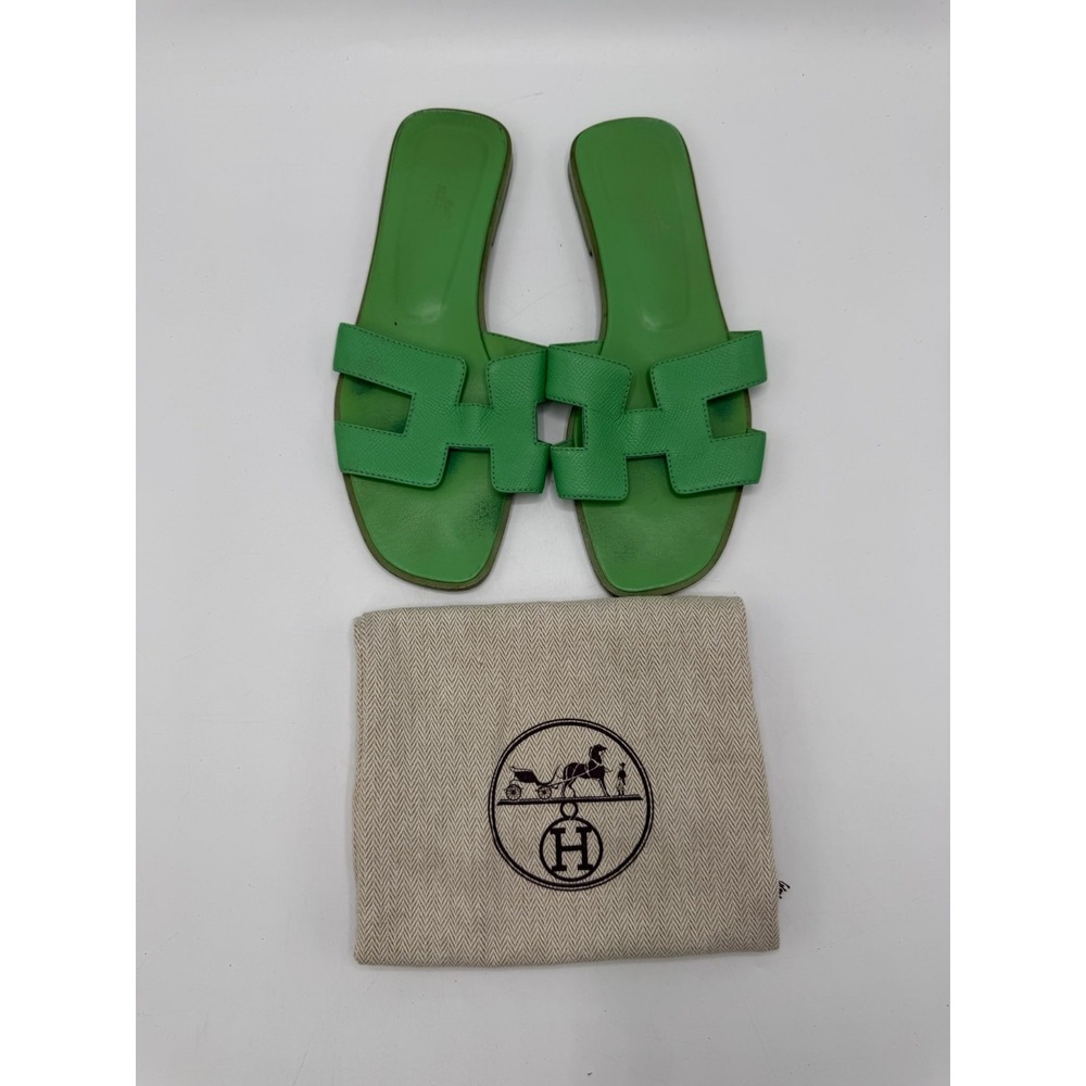 Hermes Oran Green Leather H Slide Sandals Flats Womens Size EU 37.5 US 7.5